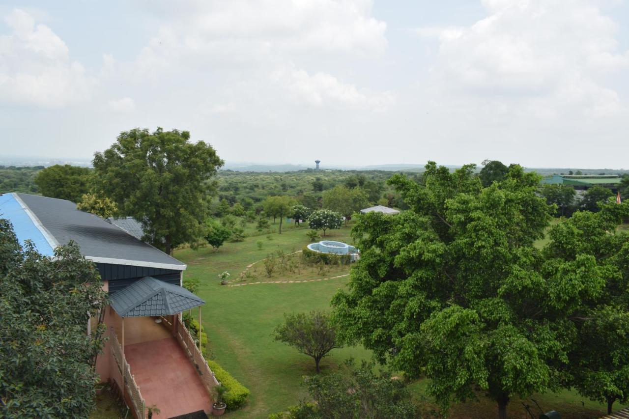 Aravali Hill View Estate Vila Gurgaon Exterior foto