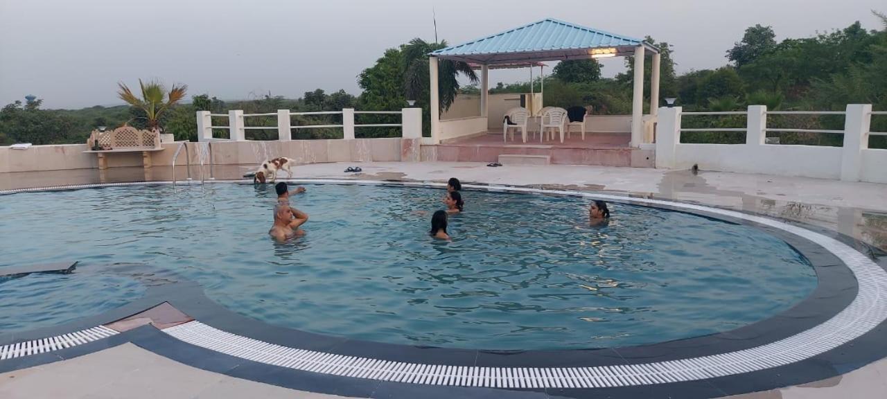 Aravali Hill View Estate Vila Gurgaon Exterior foto